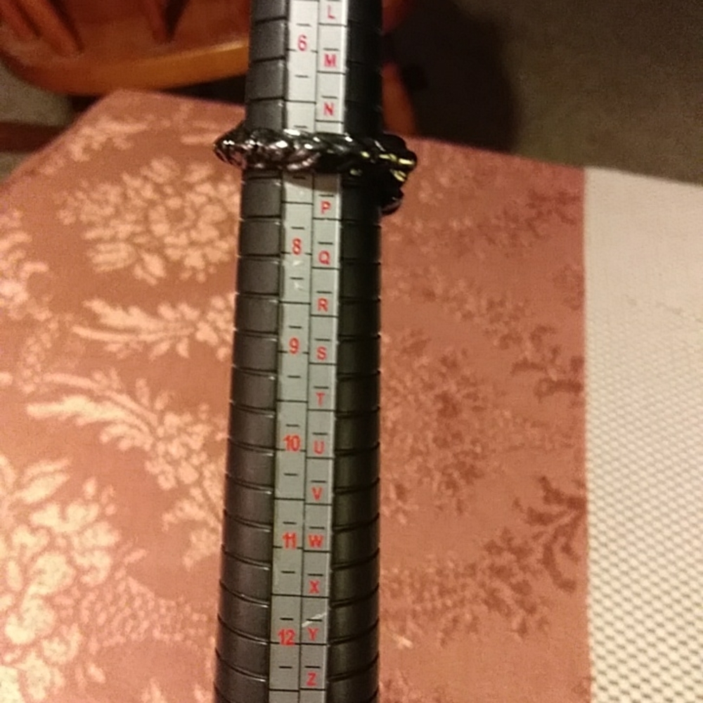 Dragon Claw Ring - image 2